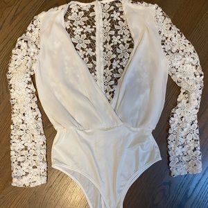 NWOT white lace body suit!